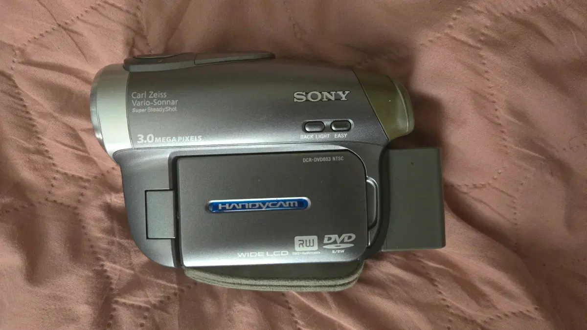 소니 핸디캠 DCR-DVD803 NTSC 캠코더 팝니다 (설명 필독)