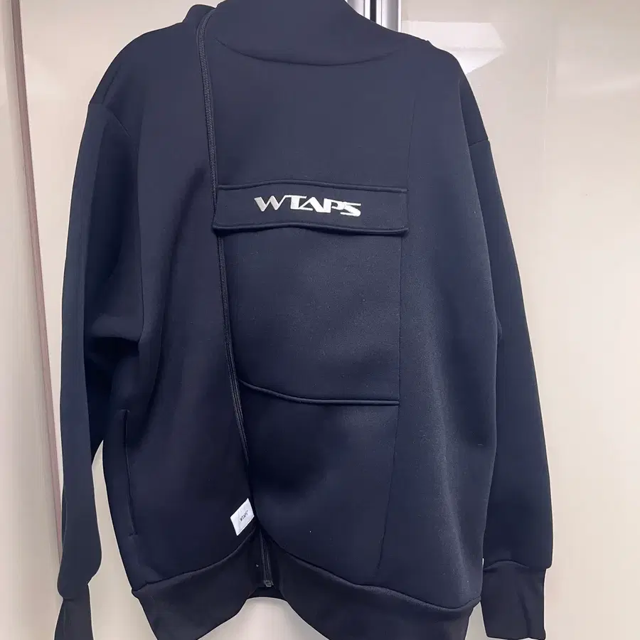 더블탭스 WTAPS STOMPER 후드 집업(181ATDT-CSM18)