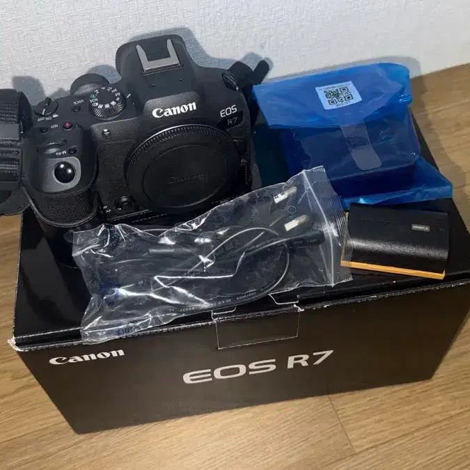 캐논 EOS R7 바디 판매