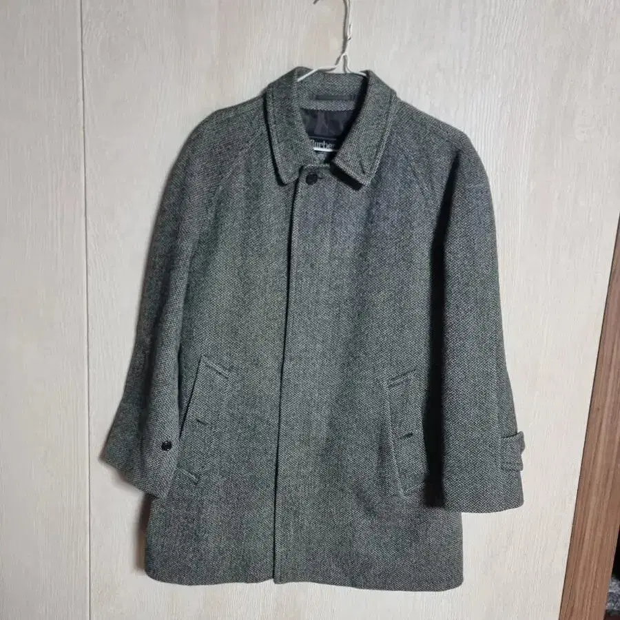 버버리 해링본 모직 하프코트 울캐시미어 자켓 그레이