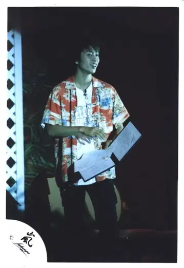 아라시 02년 Stand up Hawaii!! 사쿠라이 쇼 공식 사진 *1장