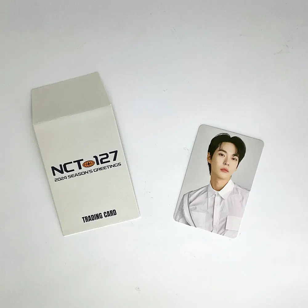 엔시티127 도영 2024 시즌그리팅 포토카드 B_1 NCT 127 DOYOUNG 2024 SEASON'S GREETINGS PHOTOCARD B_1