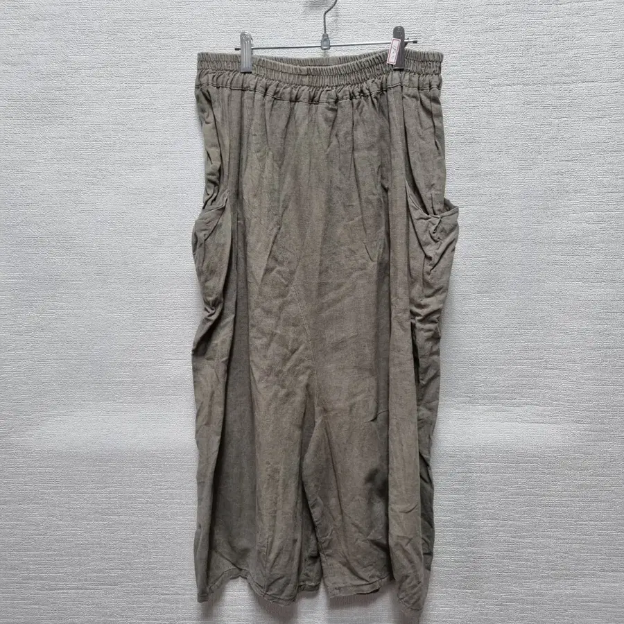 a251 밴딩 통바지