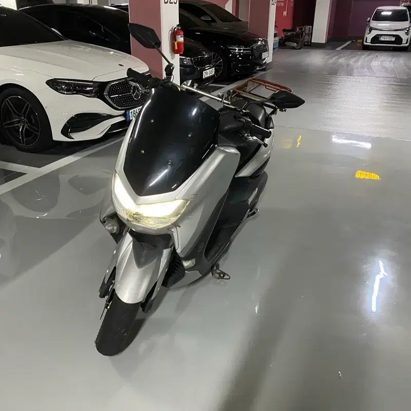 야마하 Nmax 125cc 스쿠터