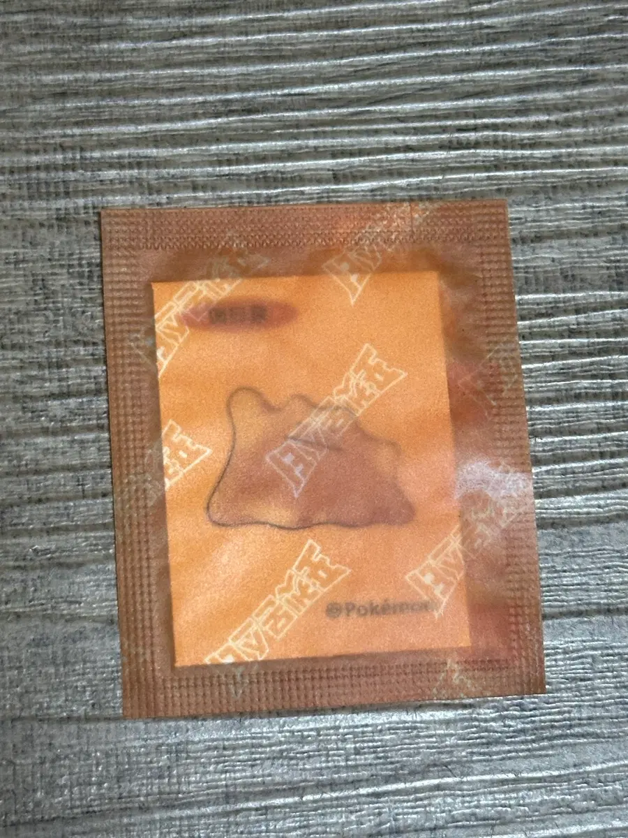 포켓몬스터 30주년 메타몽 띠부씰
