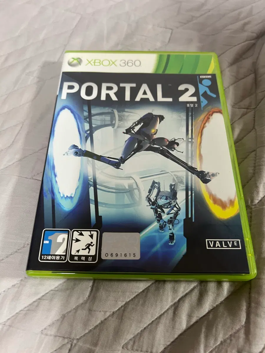 xbox360버젼 포탈2정식발매판 팝니다