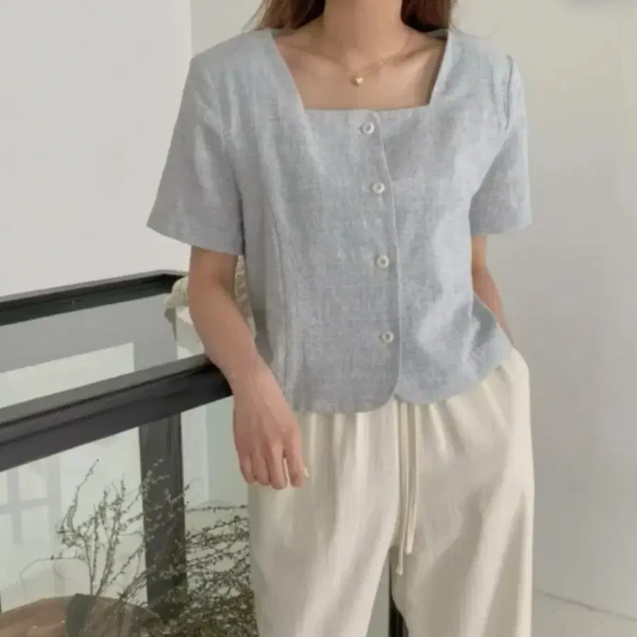 스퀘어넥 반팔 자켓