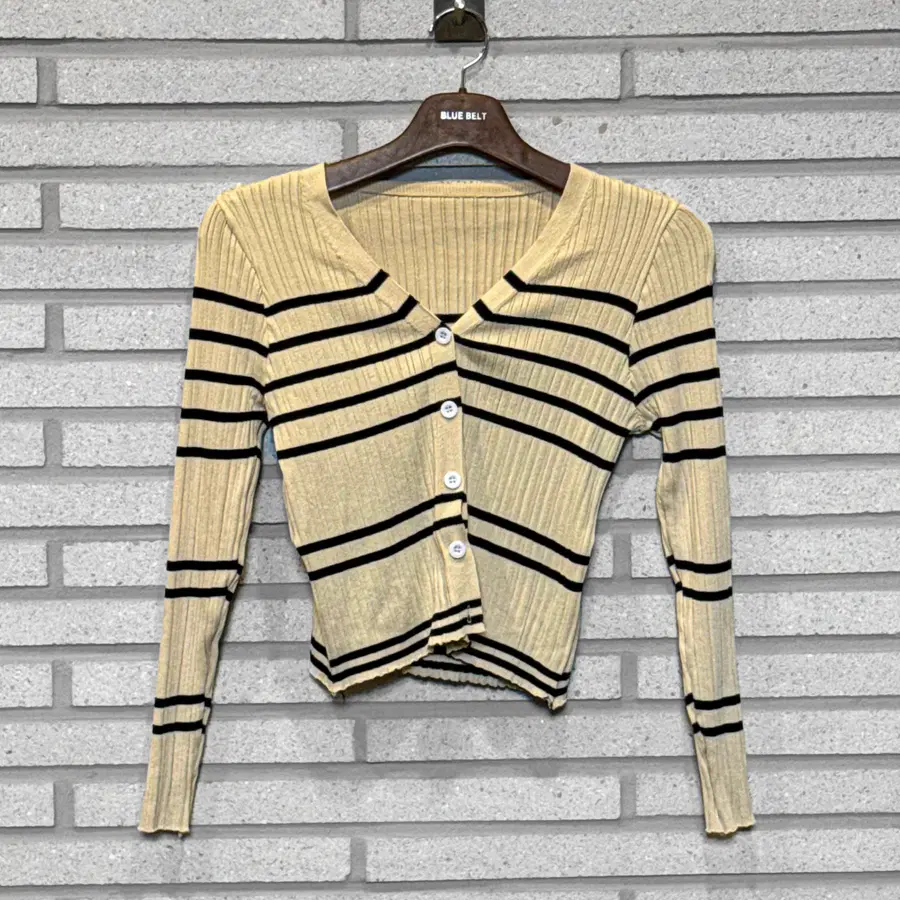 JPN VINTAGE 니트 가디건 스트라이프 디테일 베이지