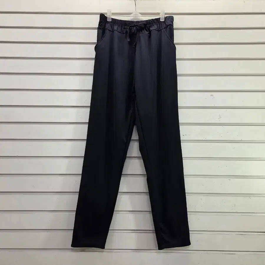 다크네이비 이지웨어 남성 밴딩바지 30/보물찾기천사