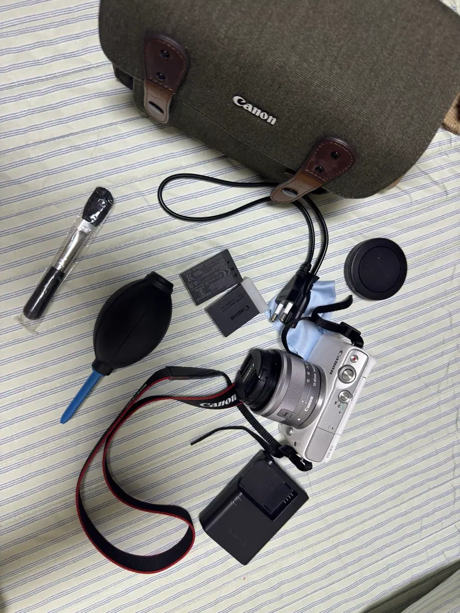 캐논m10