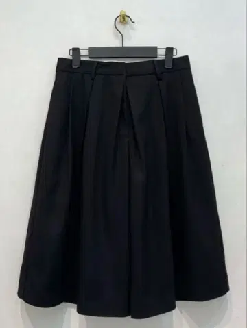 미사용 새상품 TODAYFUL Twill Bermuda Pants 36 S