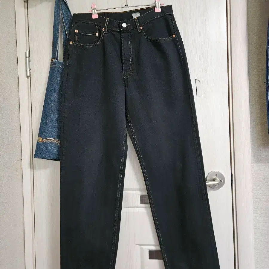 00s levis 550 블랙진 33x32 리바이스