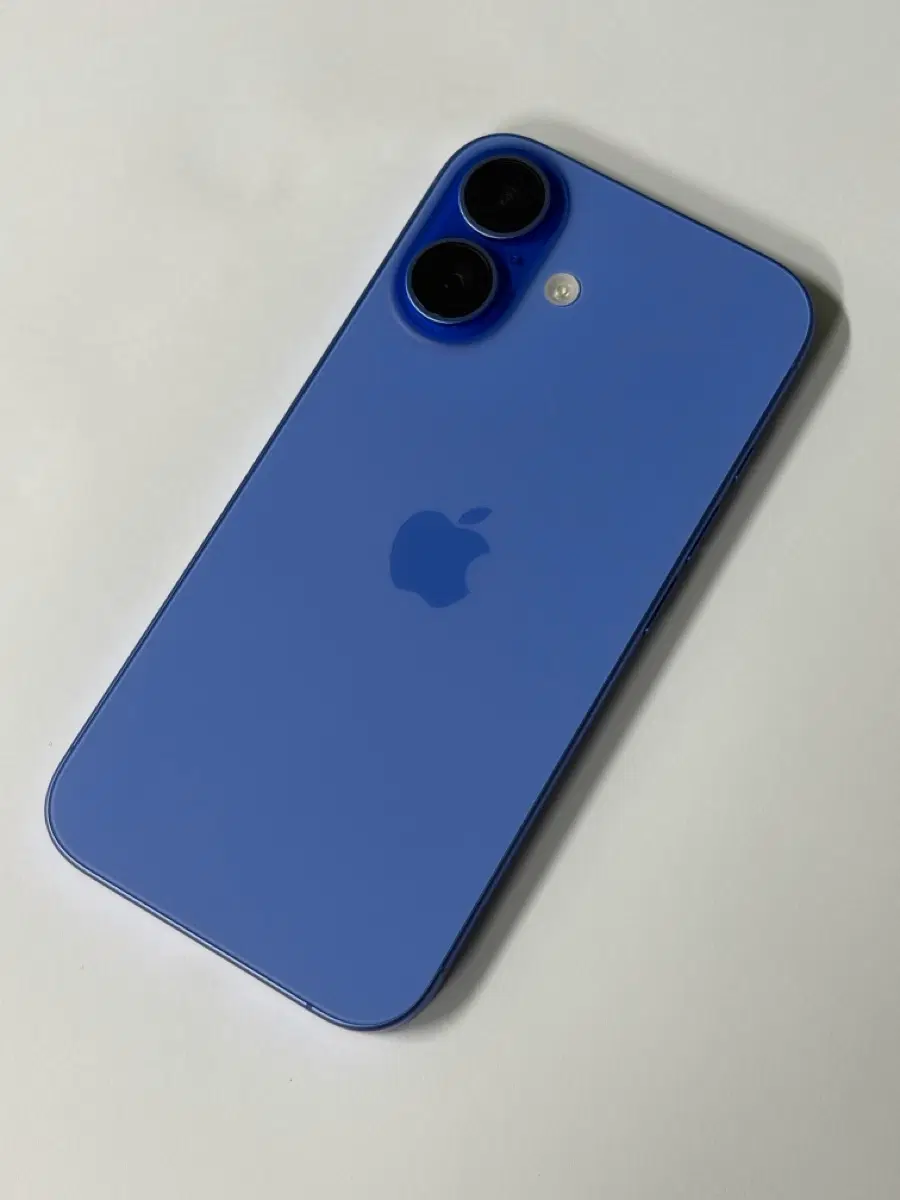아이폰 16 울트라 마린 ( 블루 ) 256GB 일본판