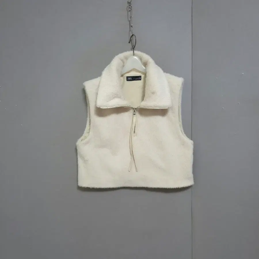 자라 집업 조끼 XS n8072