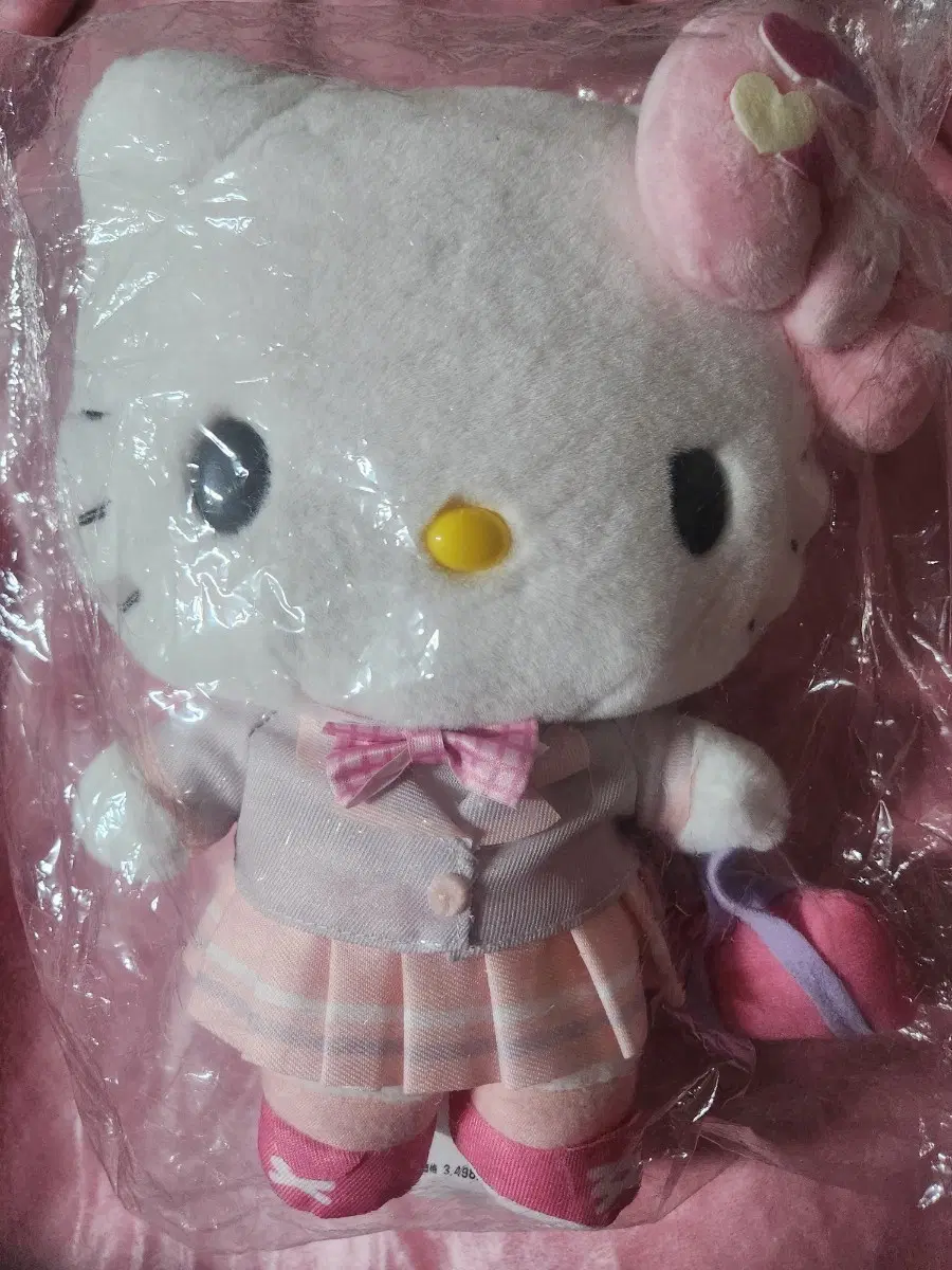 산리오 키라메키 스쿨 키티 누이 인형