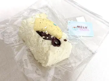 MILU YANG 밀양 스퀴즈 바나나 케이크 사치마 인기