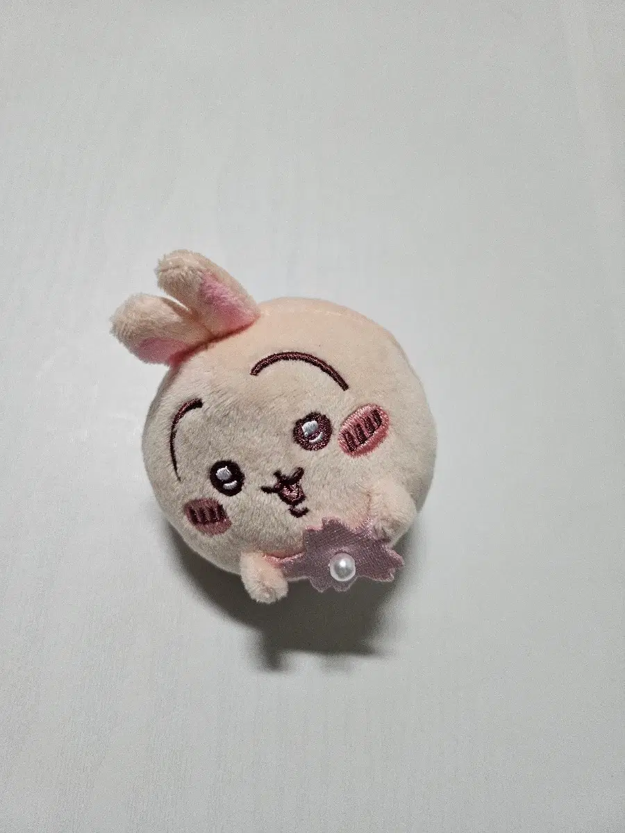 (새상품) 먼작귀 벚꽃 사쿠라들고있는 우사기 토끼인형 키링