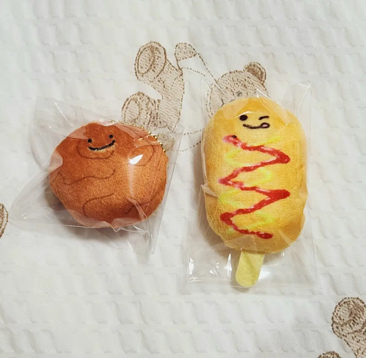 (일괄) 맛있는 누이쨩 가챠 완자, 핫도그 키링 팝니다.