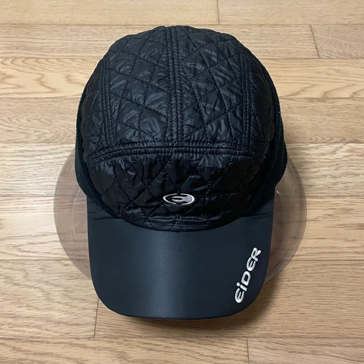 57/ 아이더 Eider 퀼팅 볼캡 블랙 동계 귀달이 모자