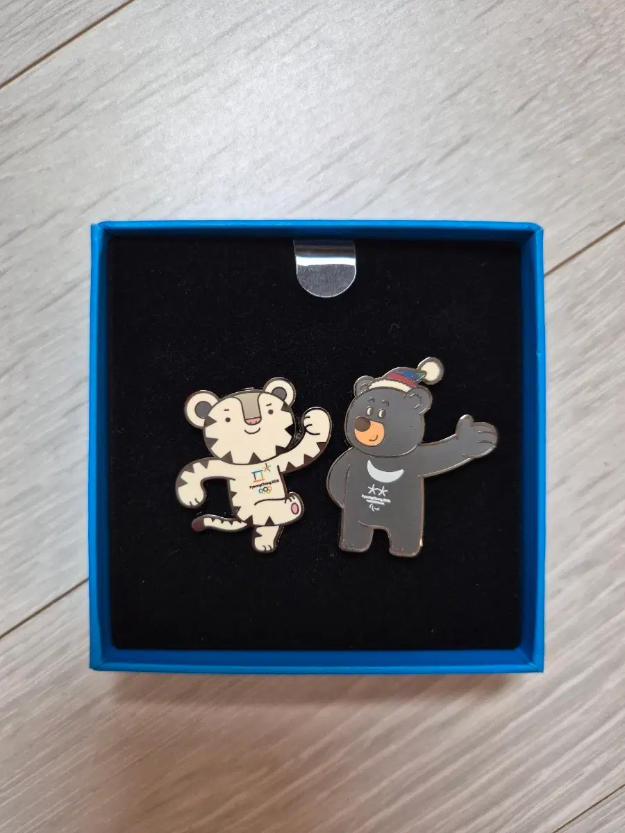 평창 동계올림픽 수호랑 반다비 배지