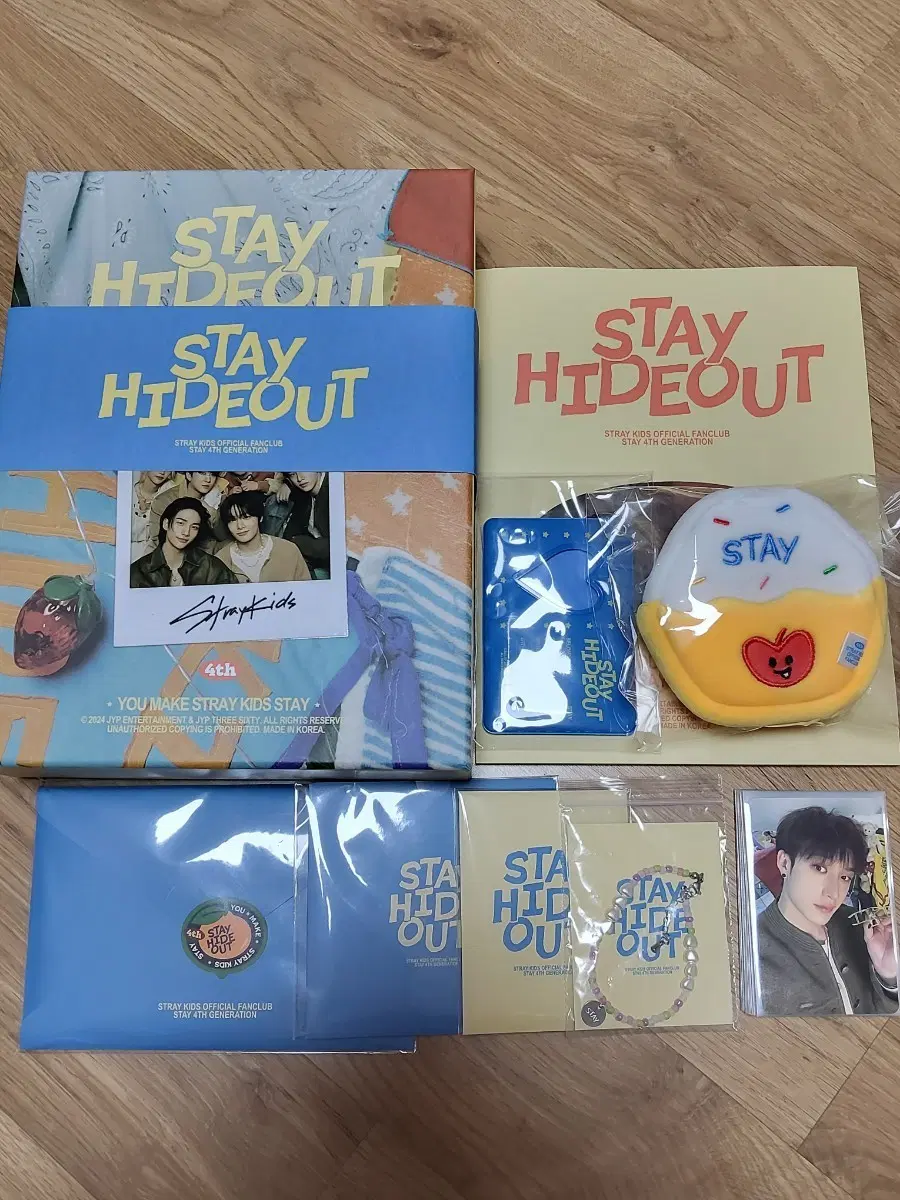 스트레이키즈 스키즈 4기 팬클럽 키트 STAY HIDEOUT