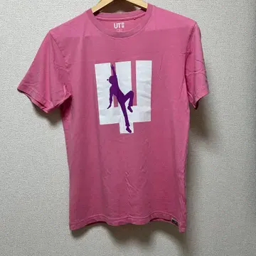 사이키 쿠스오의 재난 점프 50th 그래픽 T UNIQLO