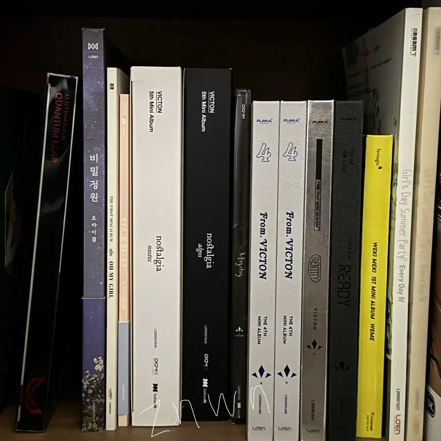 엑스원 걸스데이 오마이걸 위키미키 빅톤 앨범 판매