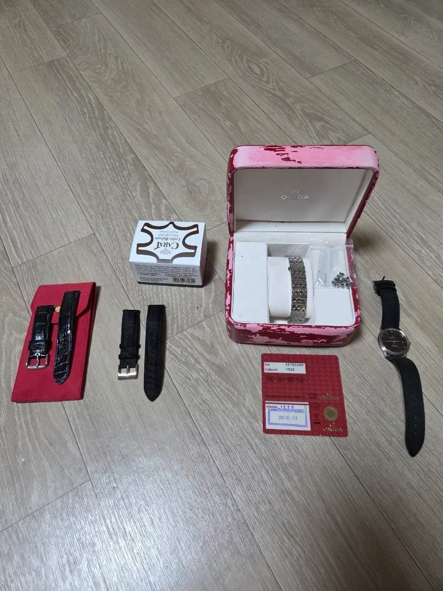 오메가 드빌 쿼츠