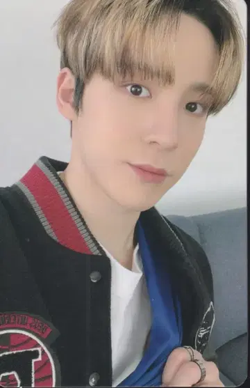 ATEEZ LIMITLESS YUN HO 트레이딩 카드