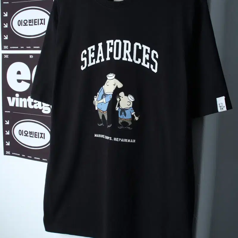 (XL-2XL) 스파오 반팔 티셔츠 프린팅 블랙 올드스쿨-H36452