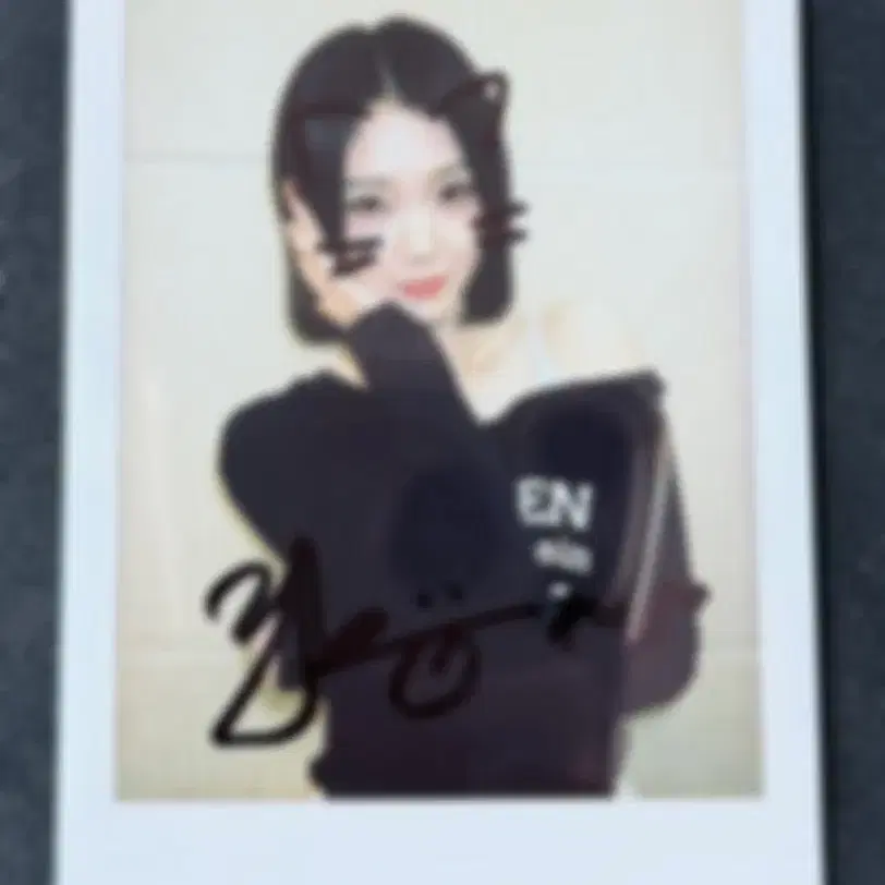 Shop triples polaroid on Bunjang Global Site - No more Korean account!
