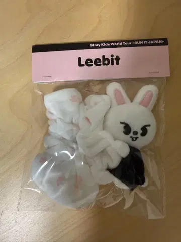 리빗 리노 SKZOO StrayKids 스키즈 스크런치 Leebit