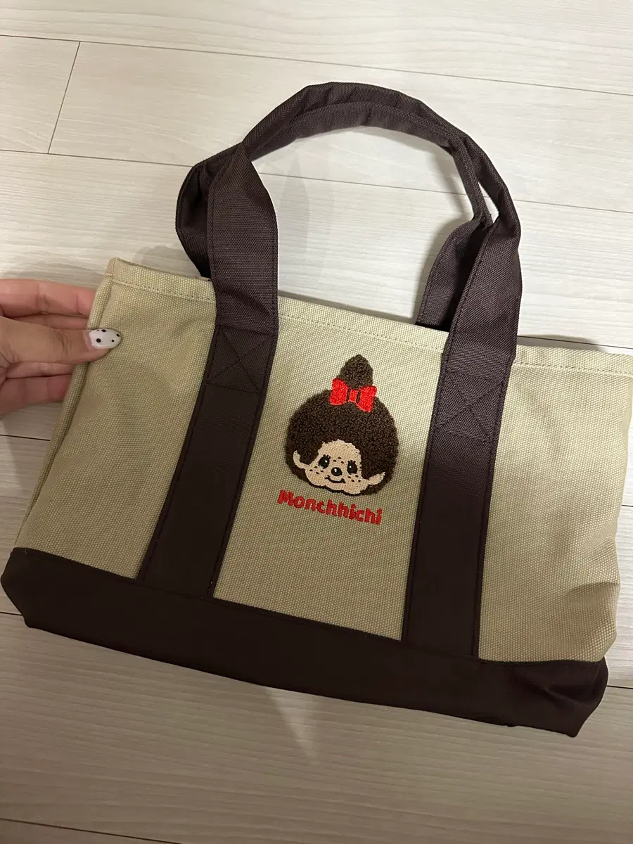 몬치치 캔버스 토트백 베이지