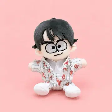 [ 꽃무늬 사토 쇼리 군 ] 8월 최신 MOMENTUM 투어 의상풍 timelesz