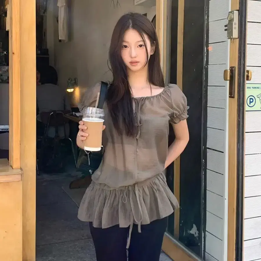 미묘오 셔링 오프숄더 레이어드 블라우스