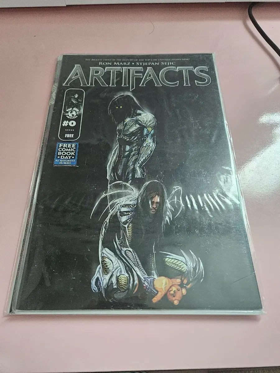 A / 2010 / Artifacts #0