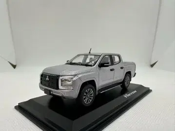 503-212 미쓰비시 1/43 트라이턴 TRITON 실버