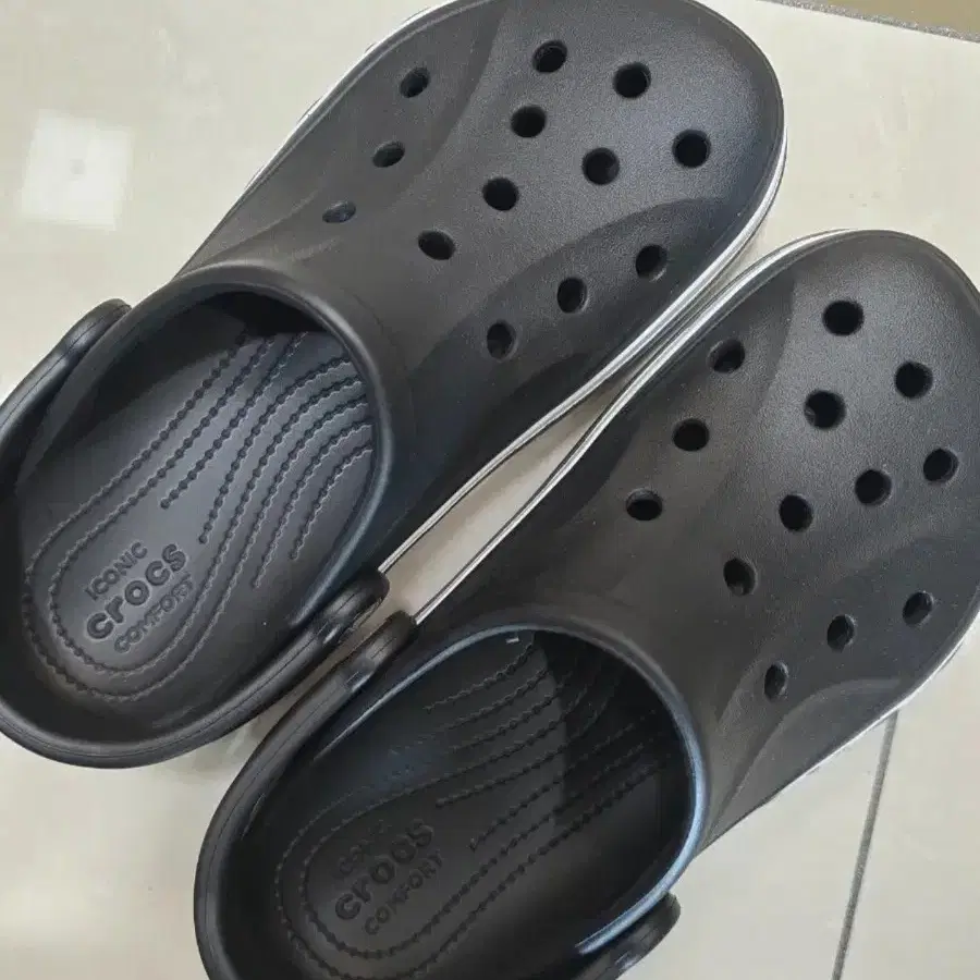 크록스 바야밴드 블랙 240