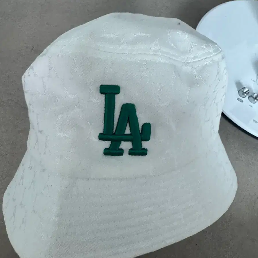 MLB LA 다저스 화이트 패턴 버킷햇