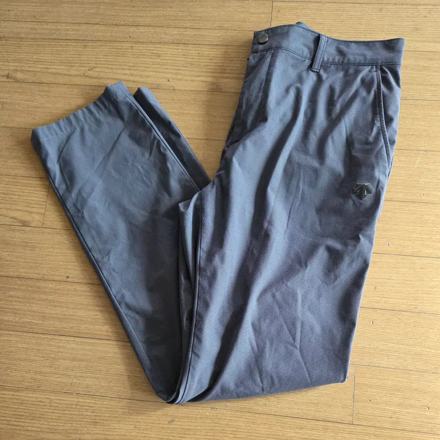데상트 남성 여름 기능성바지 L
