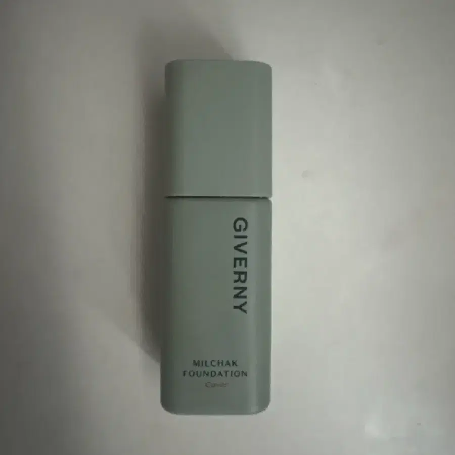 지베르니 밀착 파운데이션