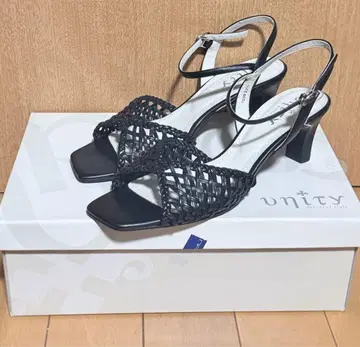 unity 백 스트랩 샌들 블랙 22.5cm 박스 포함