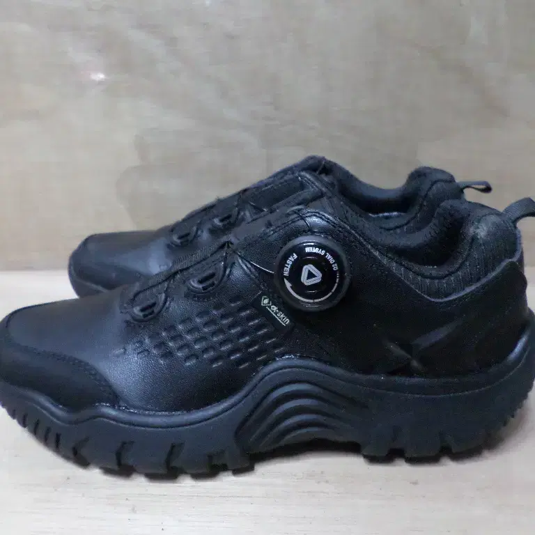 후루룩구제3 240 선실업 로터스 보아 트레킹화 운동화 260811