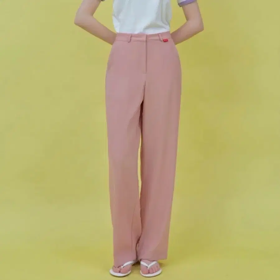 새상품) 하트클럽 백하트포인트 슬랙스