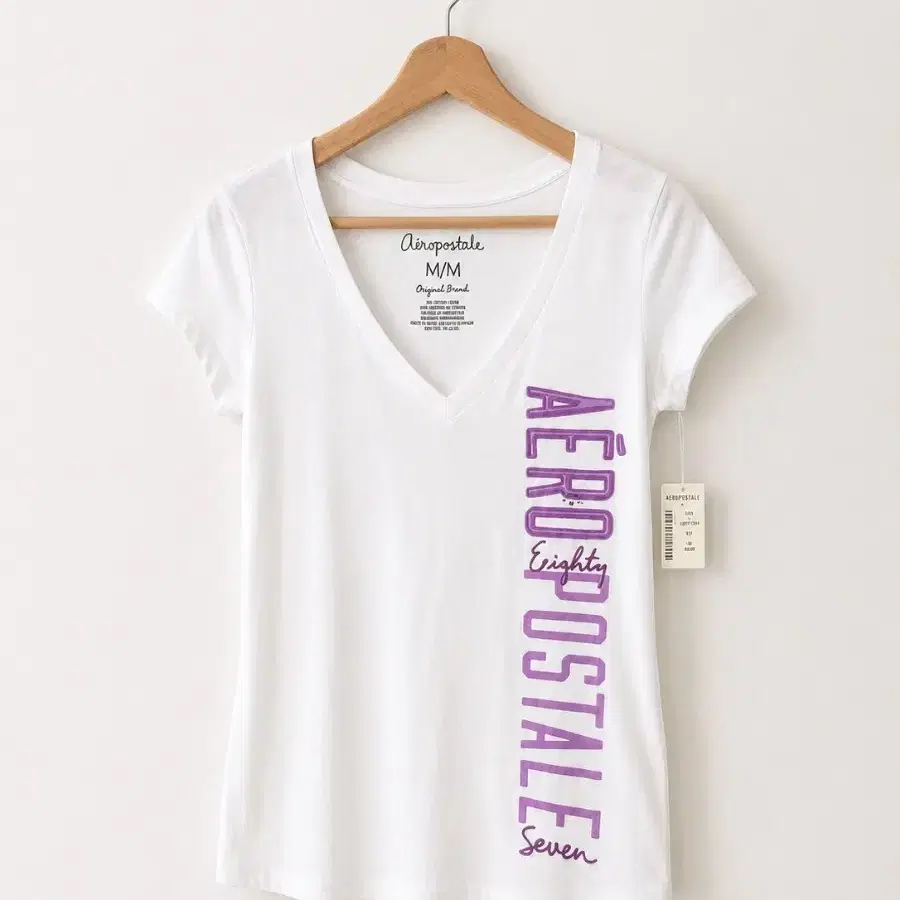 새상품에어로포스테일(Aeropostale) 여성 브이넥 반팔 티셔츠