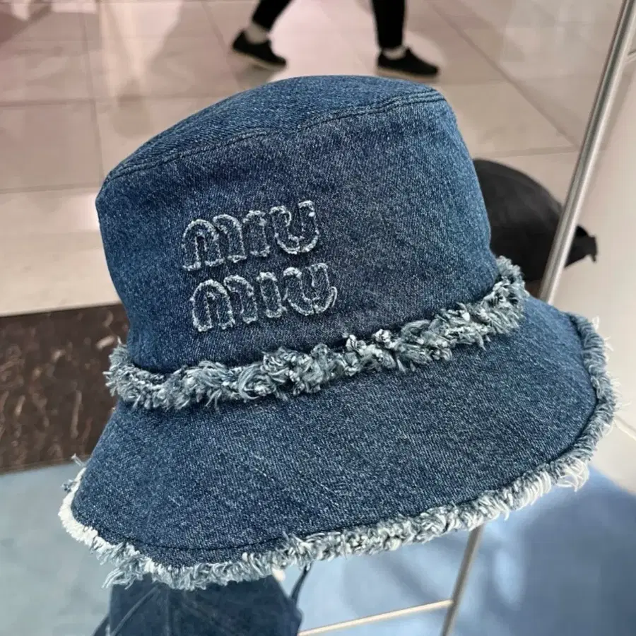 미우미우 데님 버킷햇 모자 M