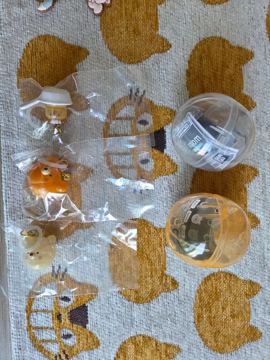 반다이 가챠 곰돌이빵가챠