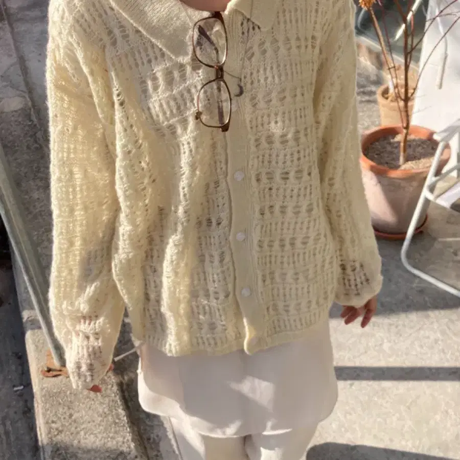 ohne 오네 허그 네팅 가디건 크림