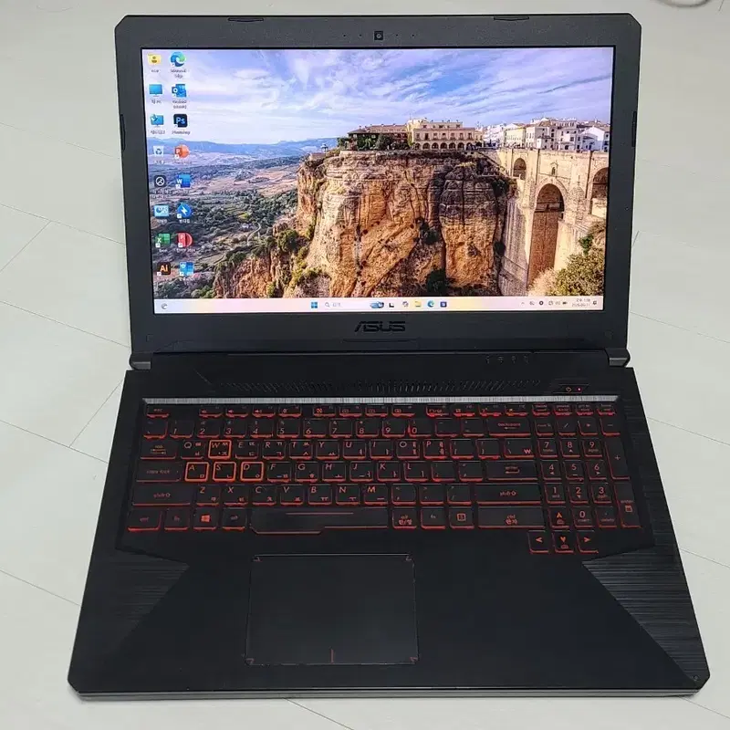 ASUS TUF 고성능 게이밍 노트북