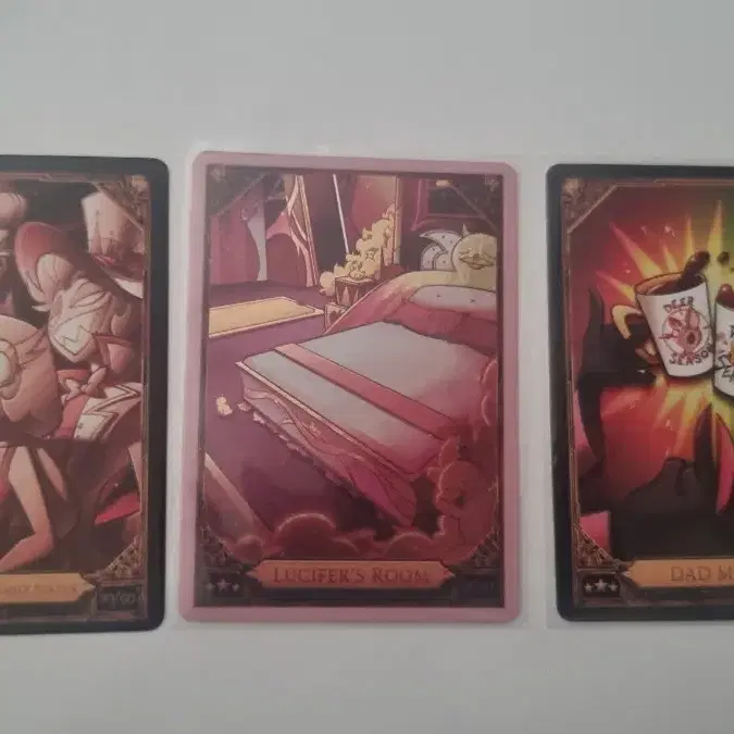 개별가능 해즈빈호텔 트레이딩카드 루시퍼 세트-Lucifer's room 루시퍼 방 핑크포일 /Morningstar family statue/Dad mugs 머그컵